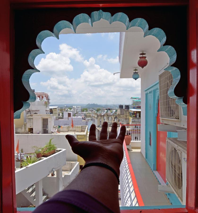 Hotel Udai Niwas By The Lake Udaipur Dış mekan fotoğraf